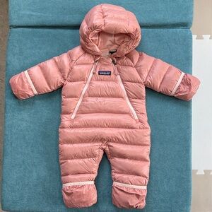 Patagonia Baby Hi-Loft bunting. Size 0-3M.